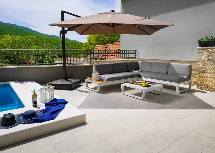 Modern And Cozy Little House Mia Casa de Férias Dugopolje