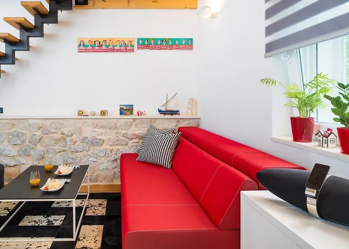 Modern And Cozy Little House Mia